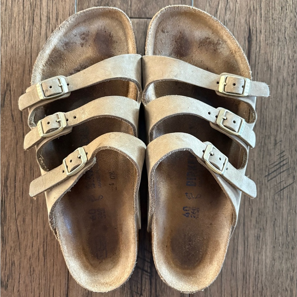 Birkenstock Womens Beige Triple-Strap Sandals